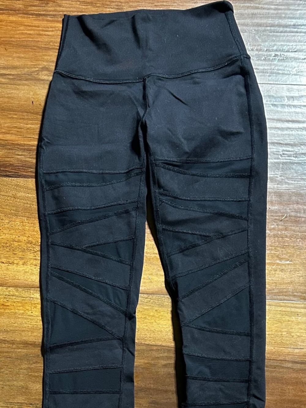 Lululemon Wunder Under Zig zag mesh Dance leggings Black size 4